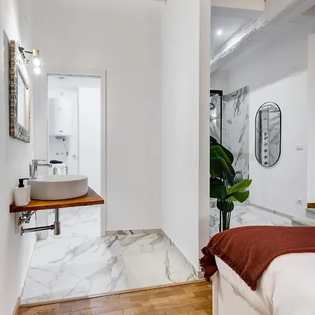 Apartment Trastevere One By Ghor *