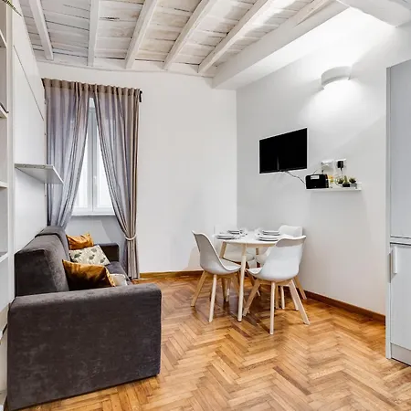 Trastevere One By Ghor *