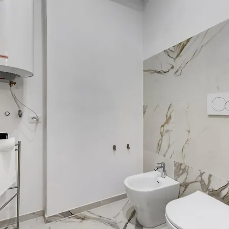 Apartment Trastevere One By Ghor Rom