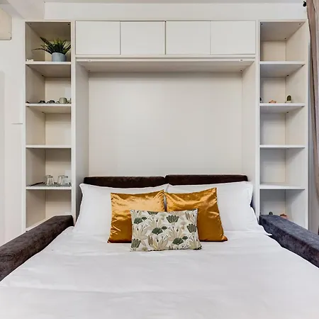 Apartment Trastevere One By Ghor *